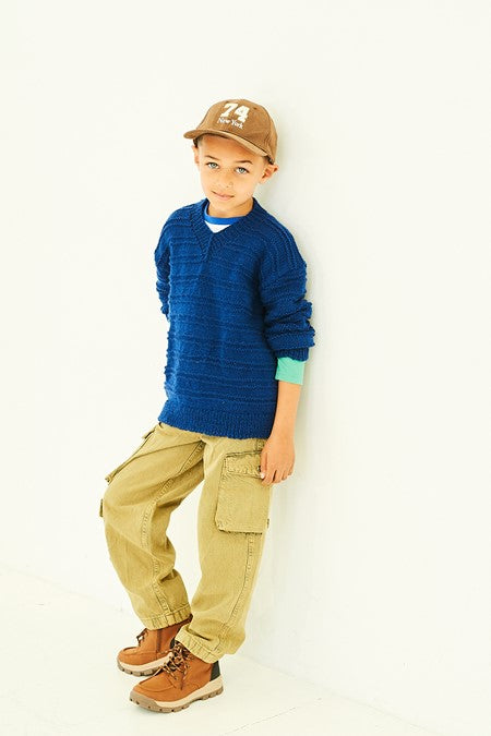 Sweaters in Merry Go Round DK & Special DK (10192)