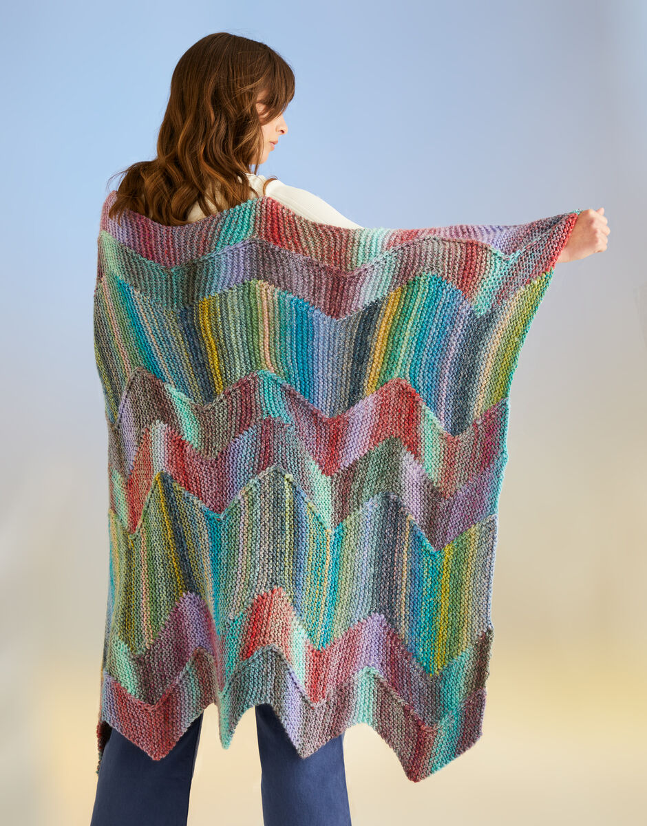 Making Waves Blanket in Sirdar Jewelspun with Wool Chunky 10708