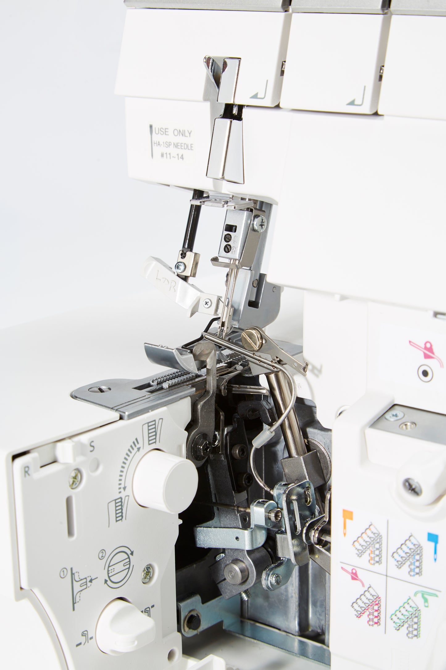 Janome AirThread 2000D Professional Overlocker