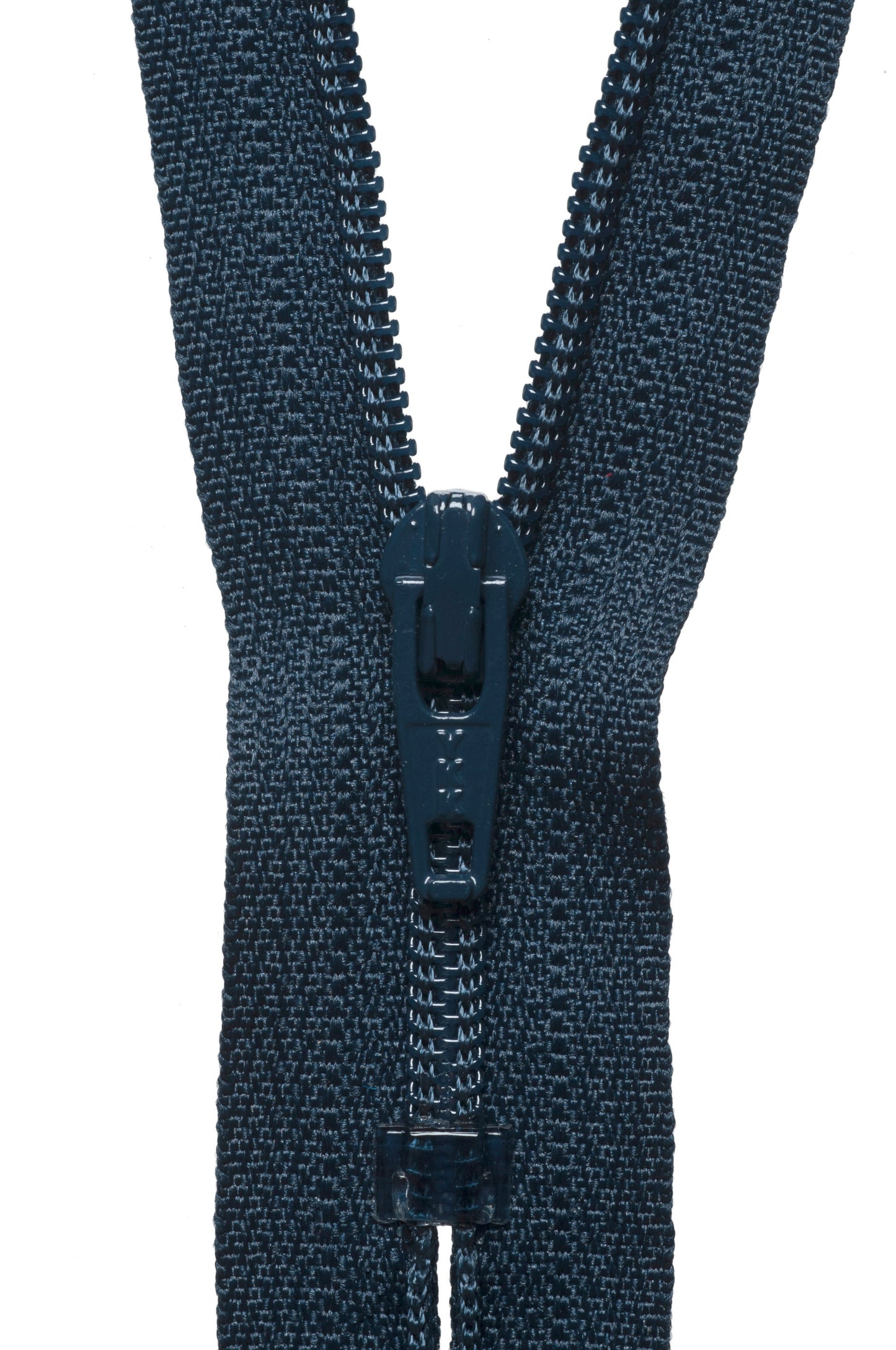 YKK Standard Zip 10cm/4in: Dark Navy (560)