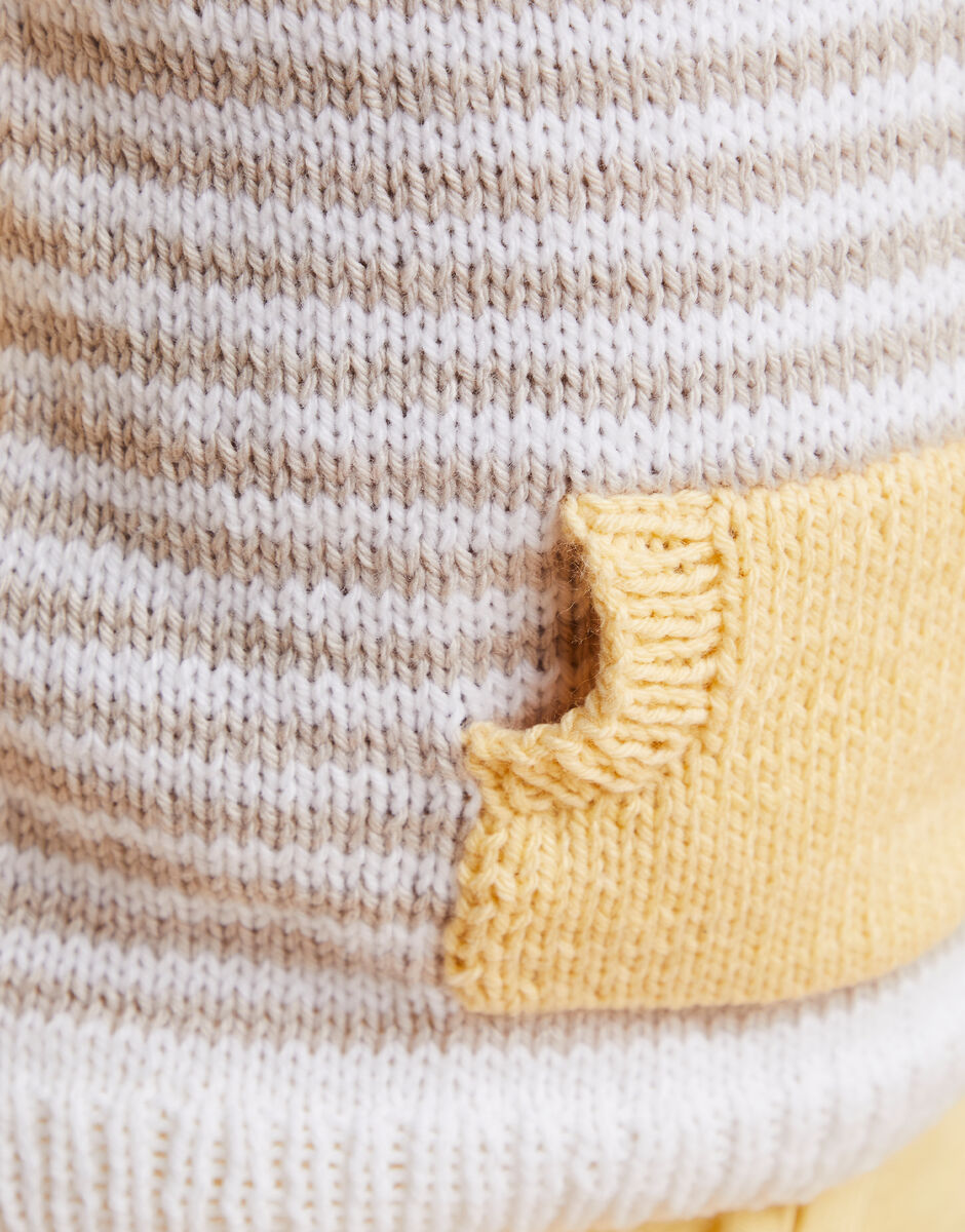 Sandy Feet Pocket Sweater in Sirdar Snuggly DK 5501