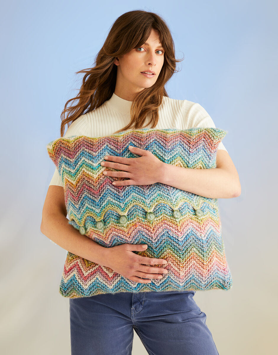 Blanket and Cushion in Sirdar Jewelspun with Wool Chunky 10707