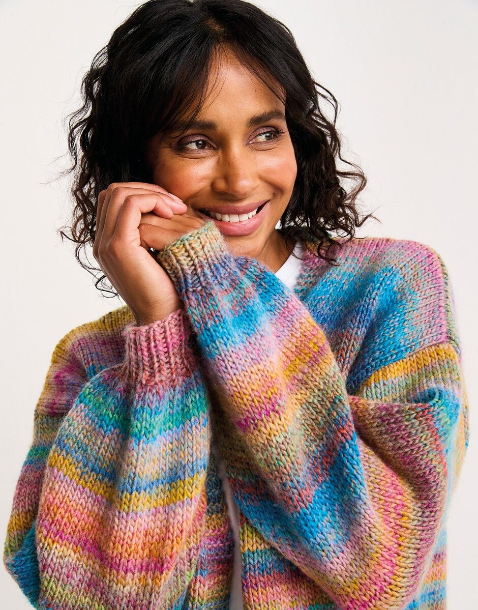 Healing Crystal Cardigan in Sirdar Jewelspun with Wool Chunky (10801)