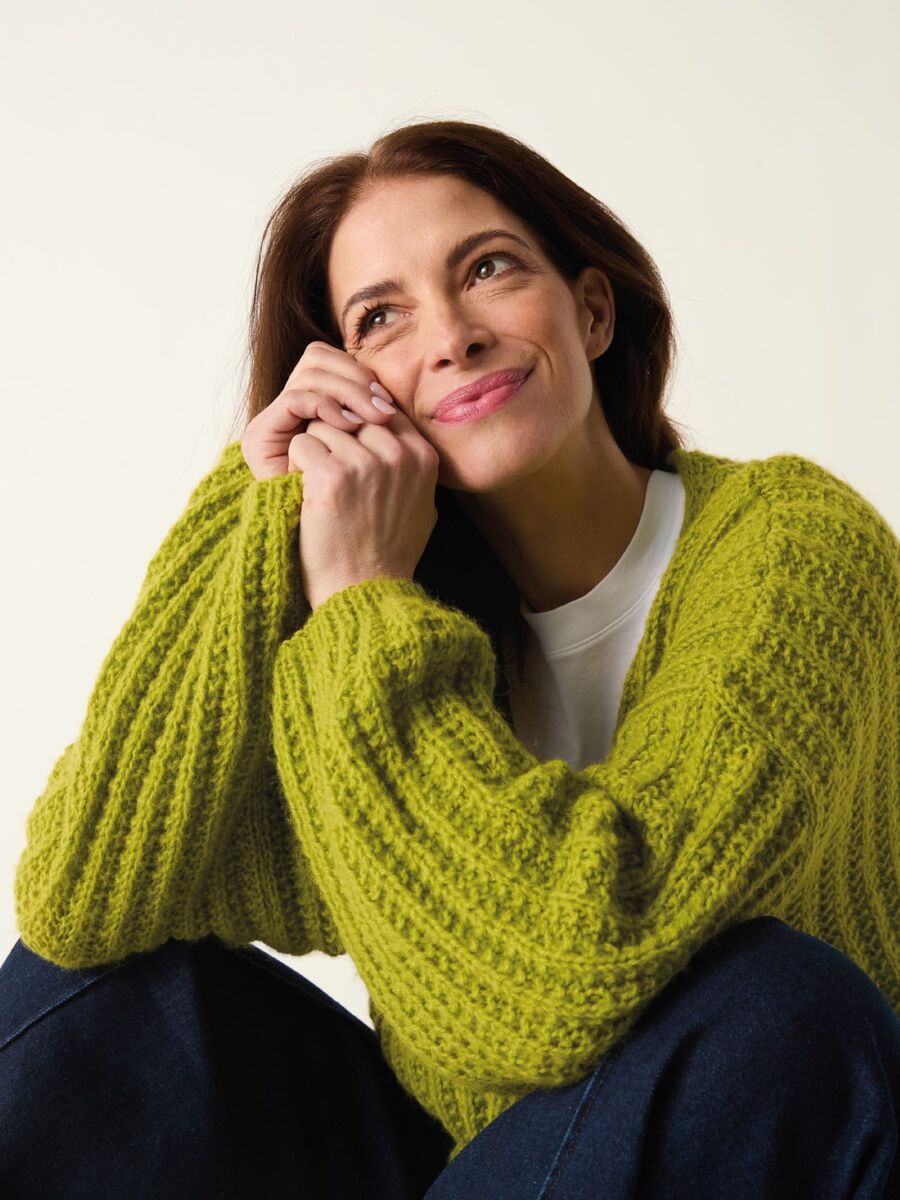 Cosy Days Cardigan in Sirdar Soft Down (10882)