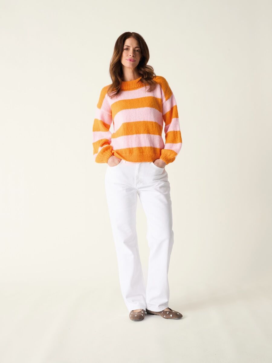 Big Stripe Sweater in Sirdar Soft Down (10883)