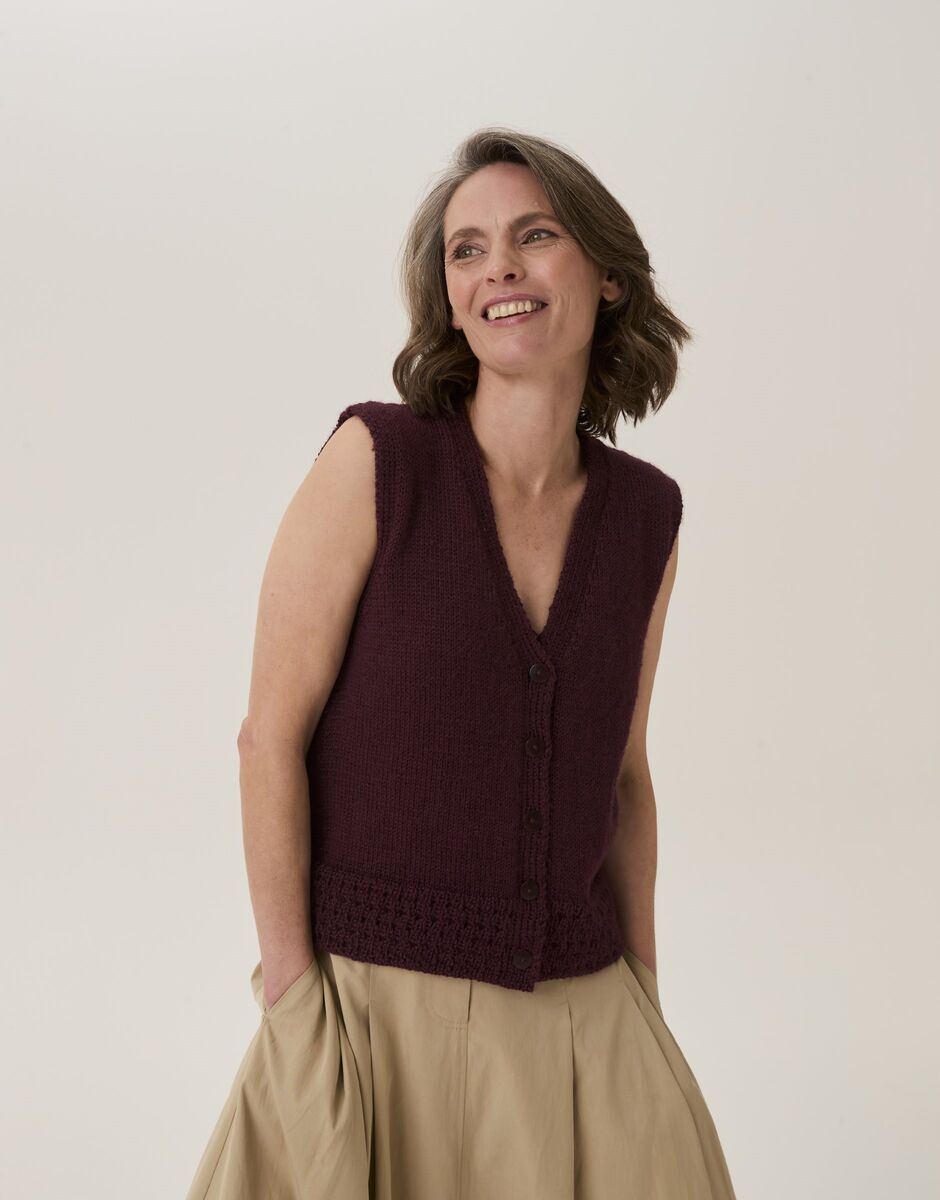 Beehive Ribbed Vest in Sirdar Loveful Bio Blend 10917