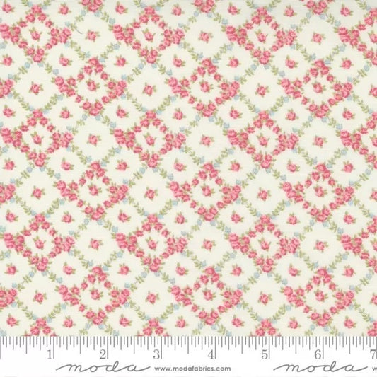 Cottage Linen Closet by Brenda Riddle Designs for Moda Fabrics: Lattice Floral - Linen (18732-12)