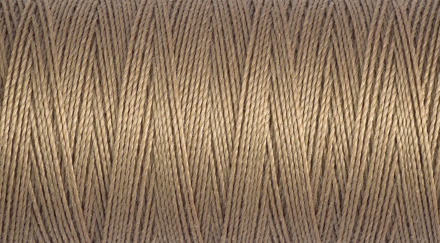 Gutermann Extra Strong Thread 100m: 139
