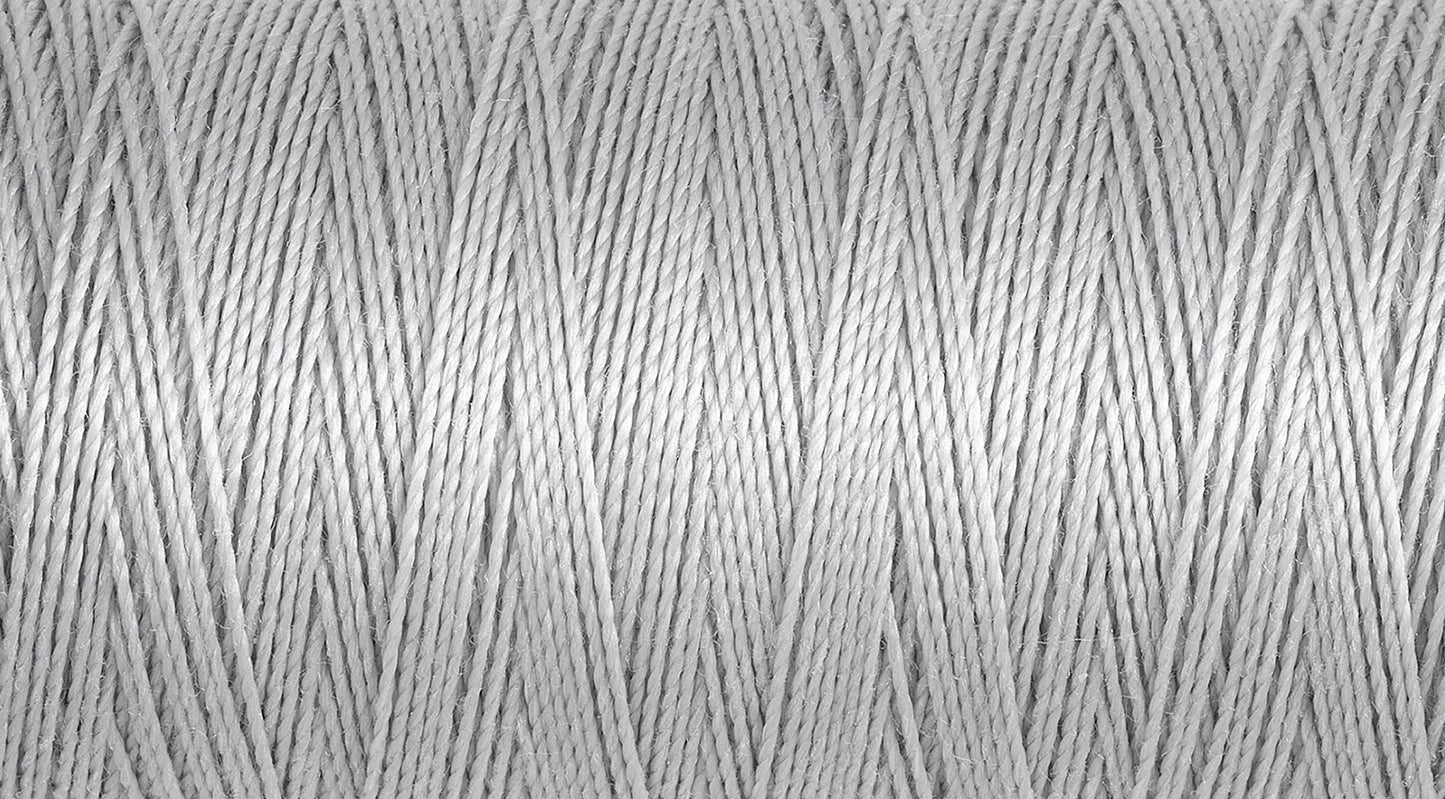 Gutermann Extra Strong Thread 100m: 38