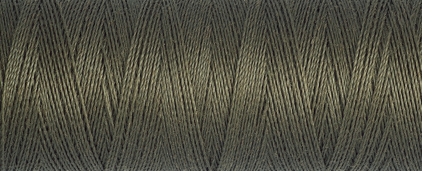 Gutermann Sew-All Thread 100m: 676