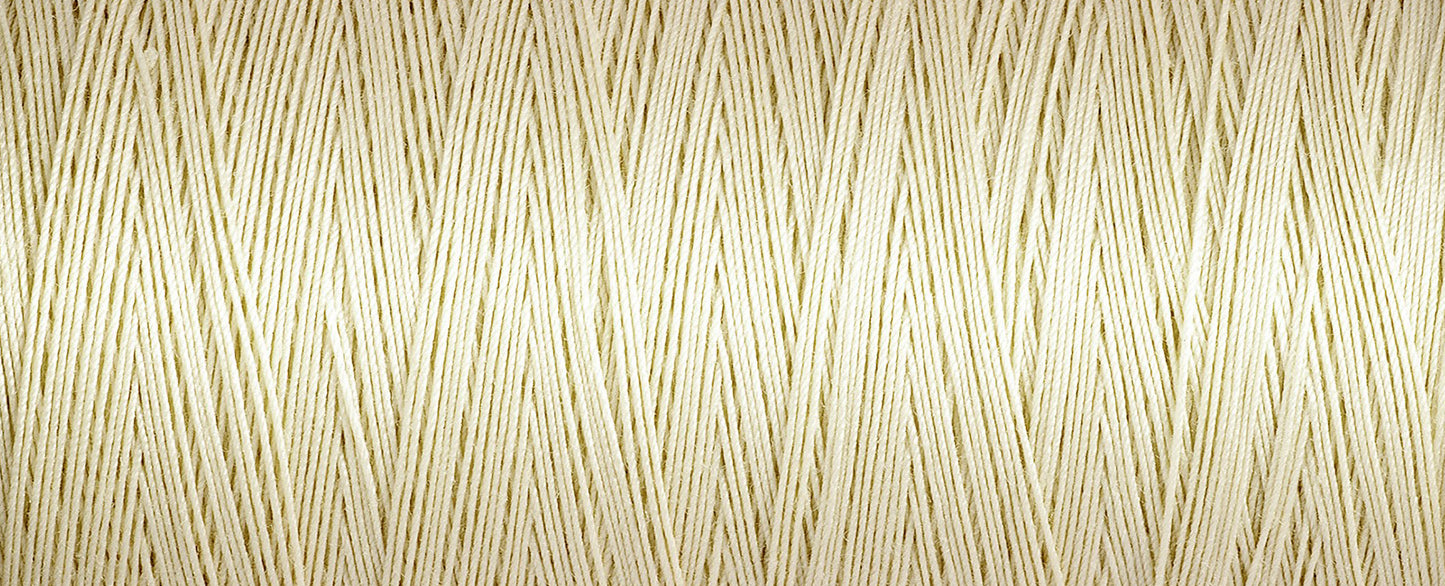 Gutermann Cotton Thread 250m: 828