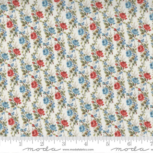Leather & Lace and Amazing Grace by Cathe Holden for Moda Fabrics: Tiny Roses - Lace (7405-11)