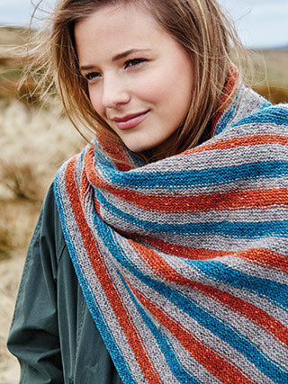 Valley Tweed by Lisa Richrdson, Rowan (pattern book)