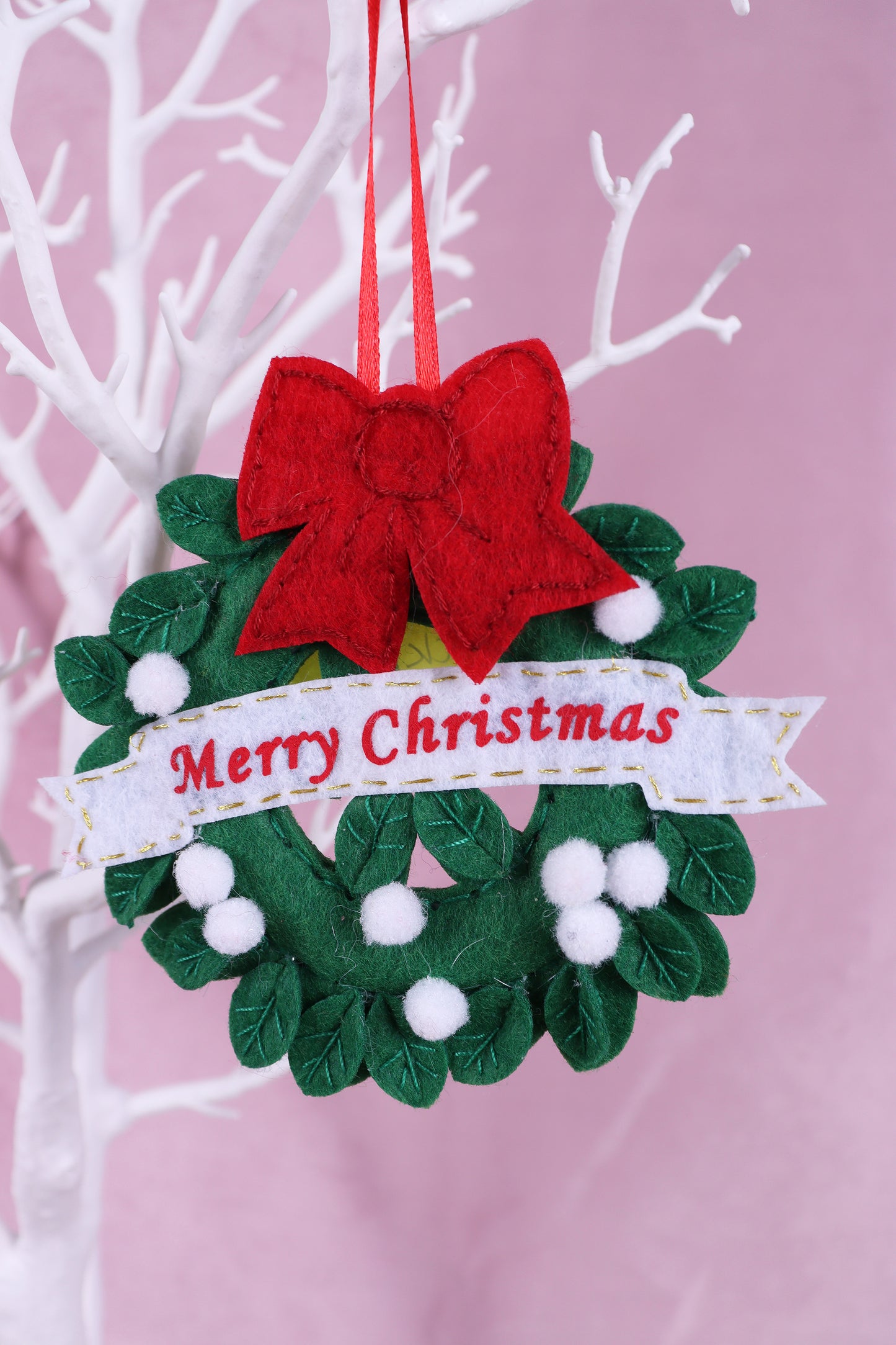 Trimits Make Your Own Christmas Wreath Felt Decoration Kit