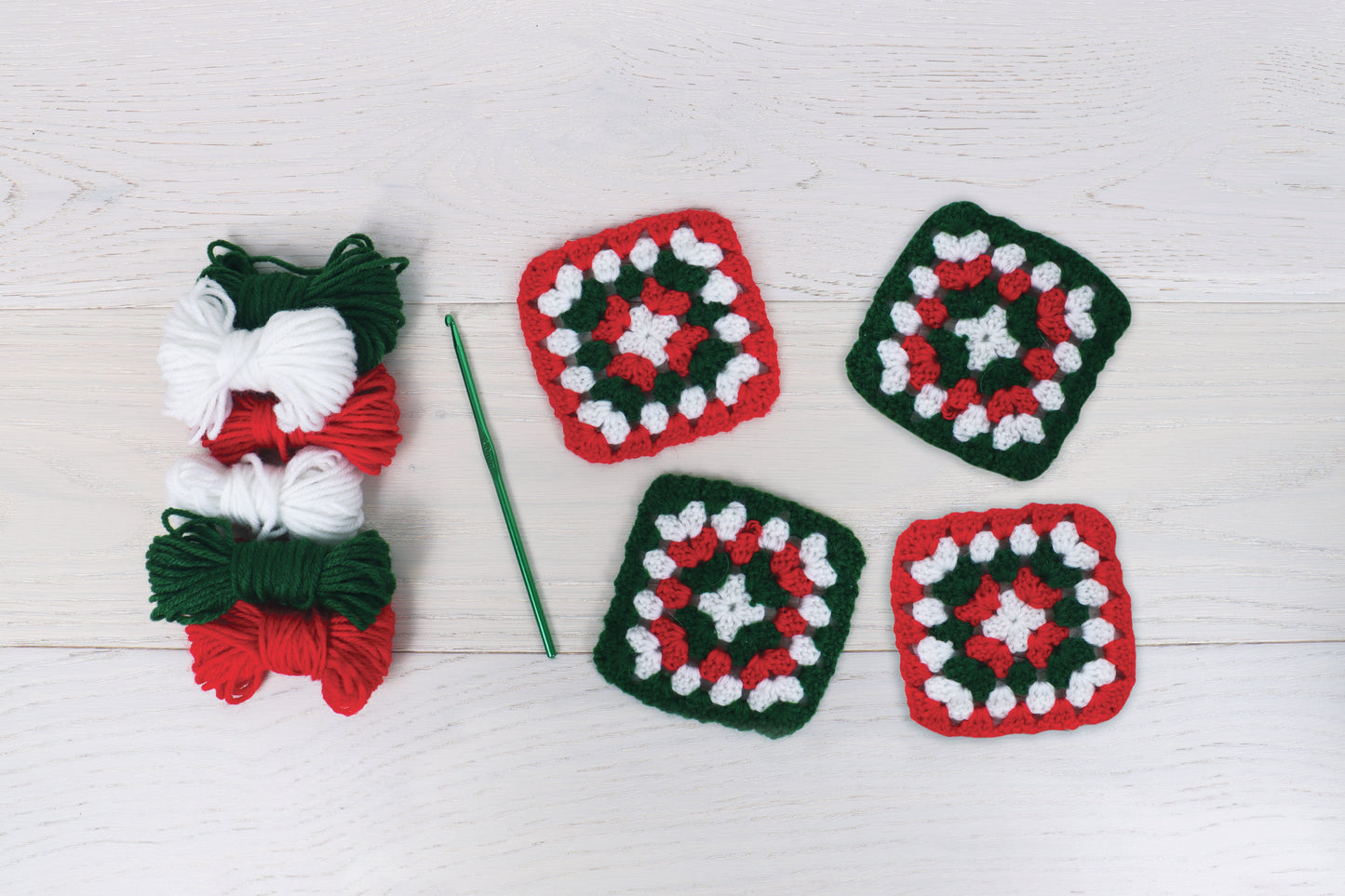 Trimits My First Crochet Kit: Granny Squares - Festive Colours