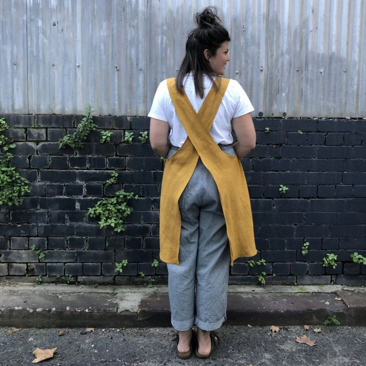 Tessuti Apron by Tessuti (paper sewing pattern)