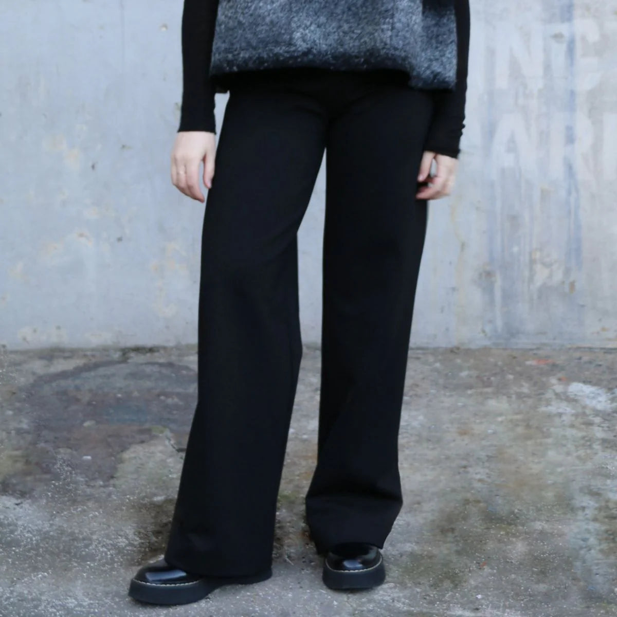 Avalon Pants by Tessuti (paper sewing pattern)