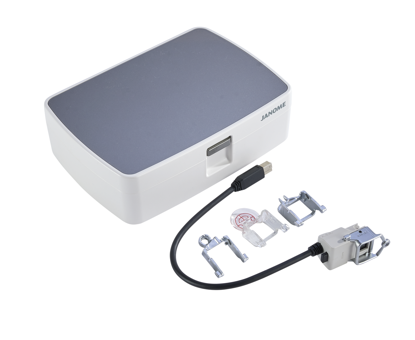 Janome Memory Craft 9480QC Professional Sewing Machine