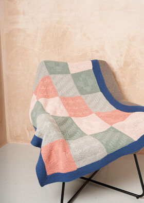 The Rowan Knitting & Crochet Magazine 71 (pattern book)