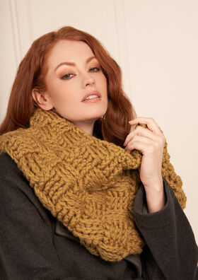 Crochet In-Style by Emma Wright, Rowan