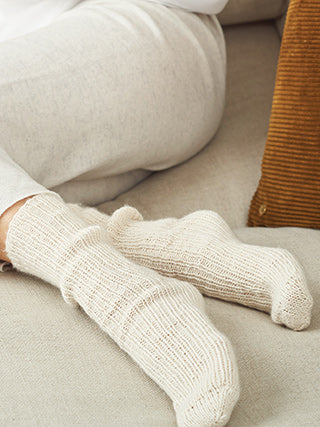 Pure Cashmere by Lisa Richardson, Rowan (pattern book)