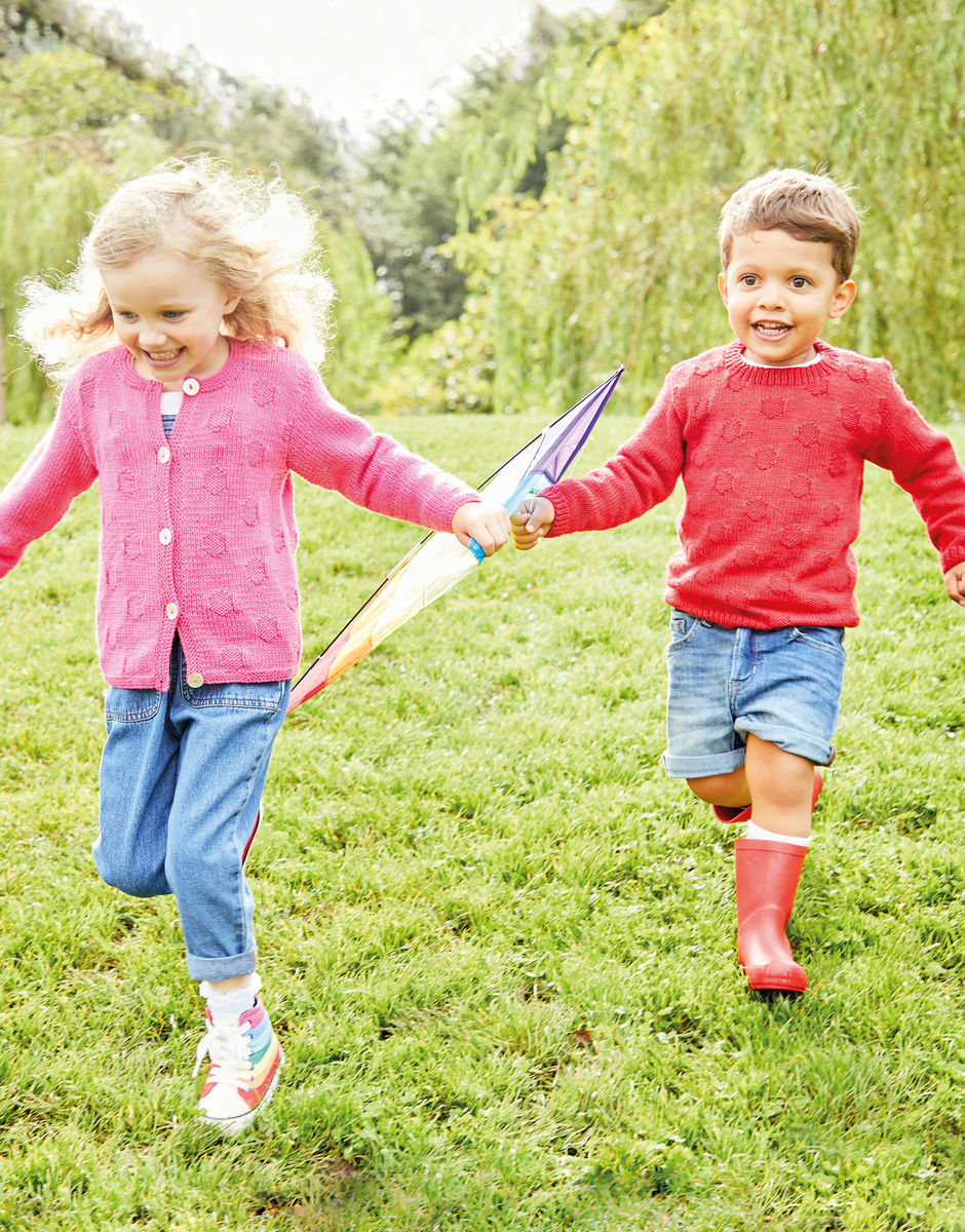 Kids Brights, Sirdar 540 (pattern book)