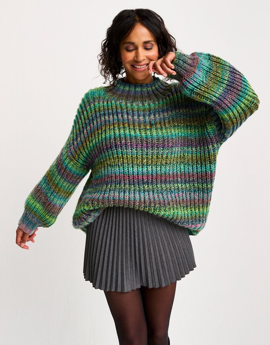 Semi-Precious Sweater in Sirdar Jewelspun with Wool Chunky (10800)