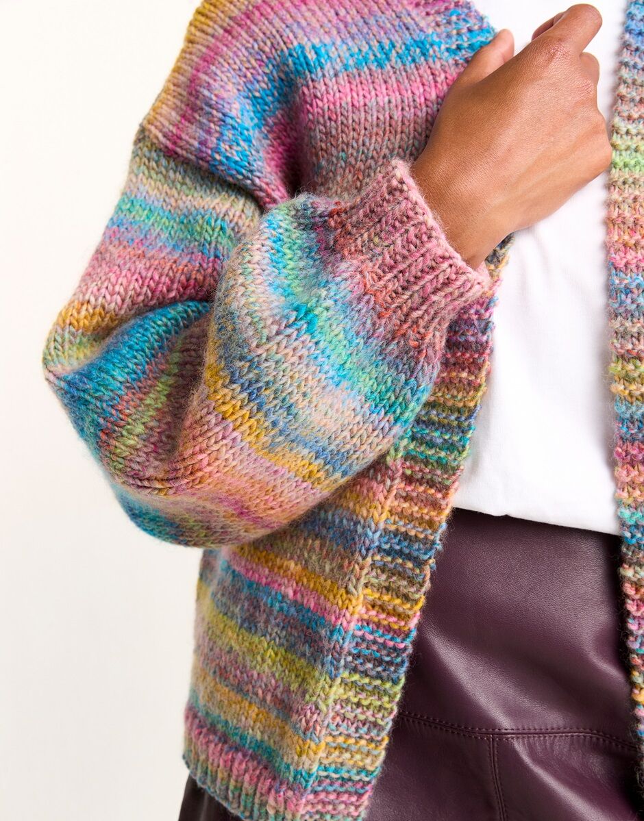 Healing Crystal Cardigan in Sirdar Jewelspun with Wool Chunky (10801)