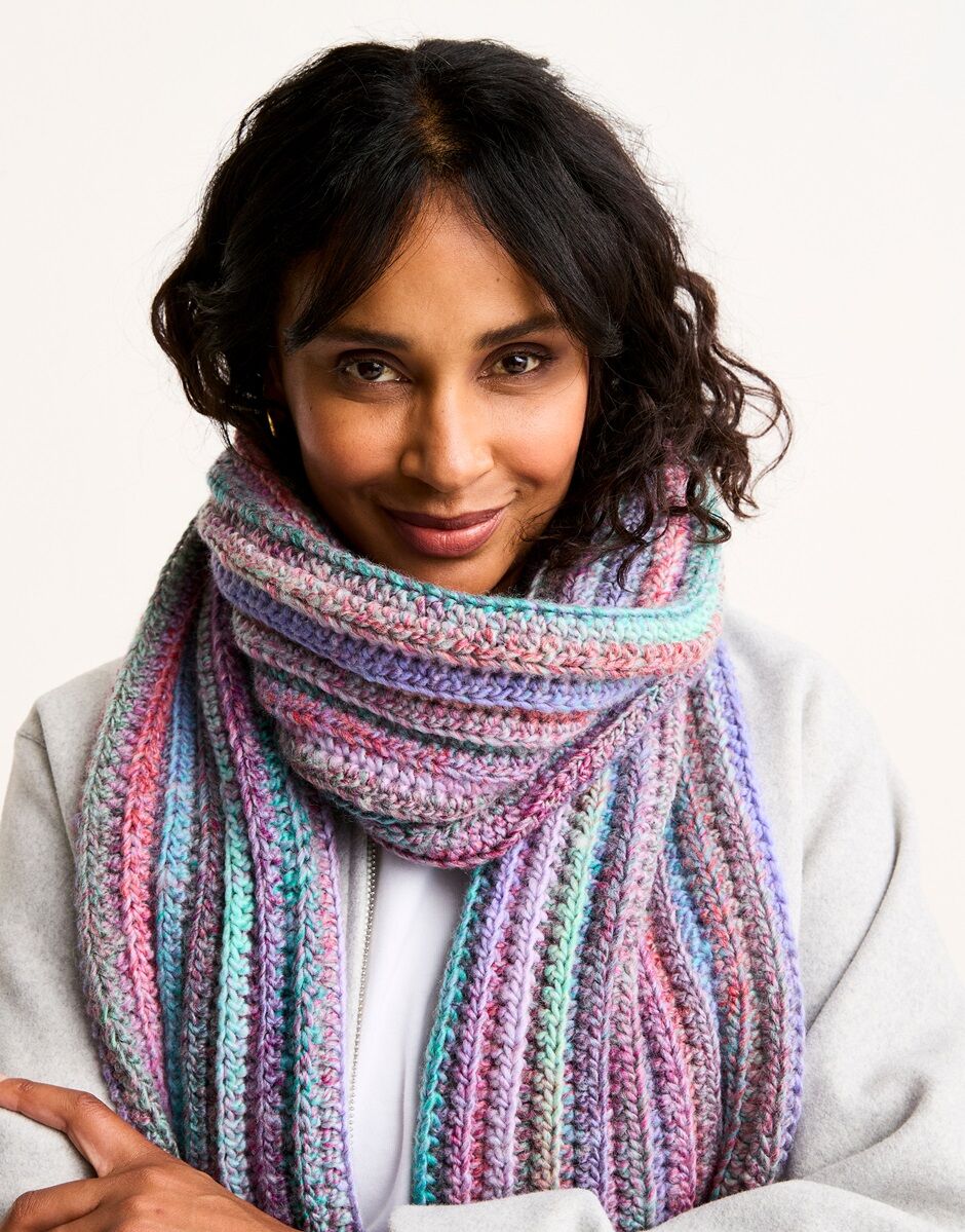 Crochet Rich Seam Scarf in Sirdar Jewelspun with Wool Chunky 10811