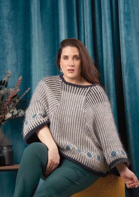 The Rowan Knitting & Crochet Magazine 70 (pattern book)