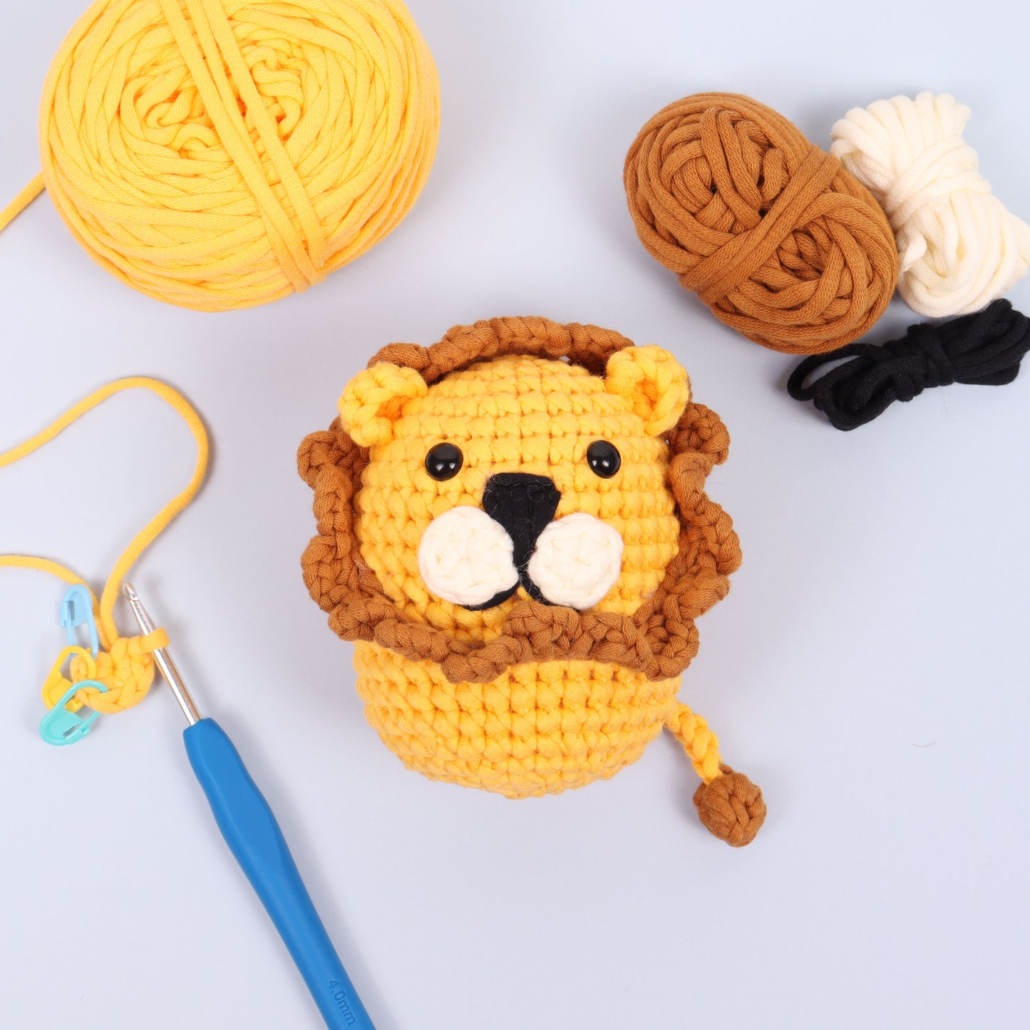 Trimits Beginners Amigurumi Crochet Kit: Lion
