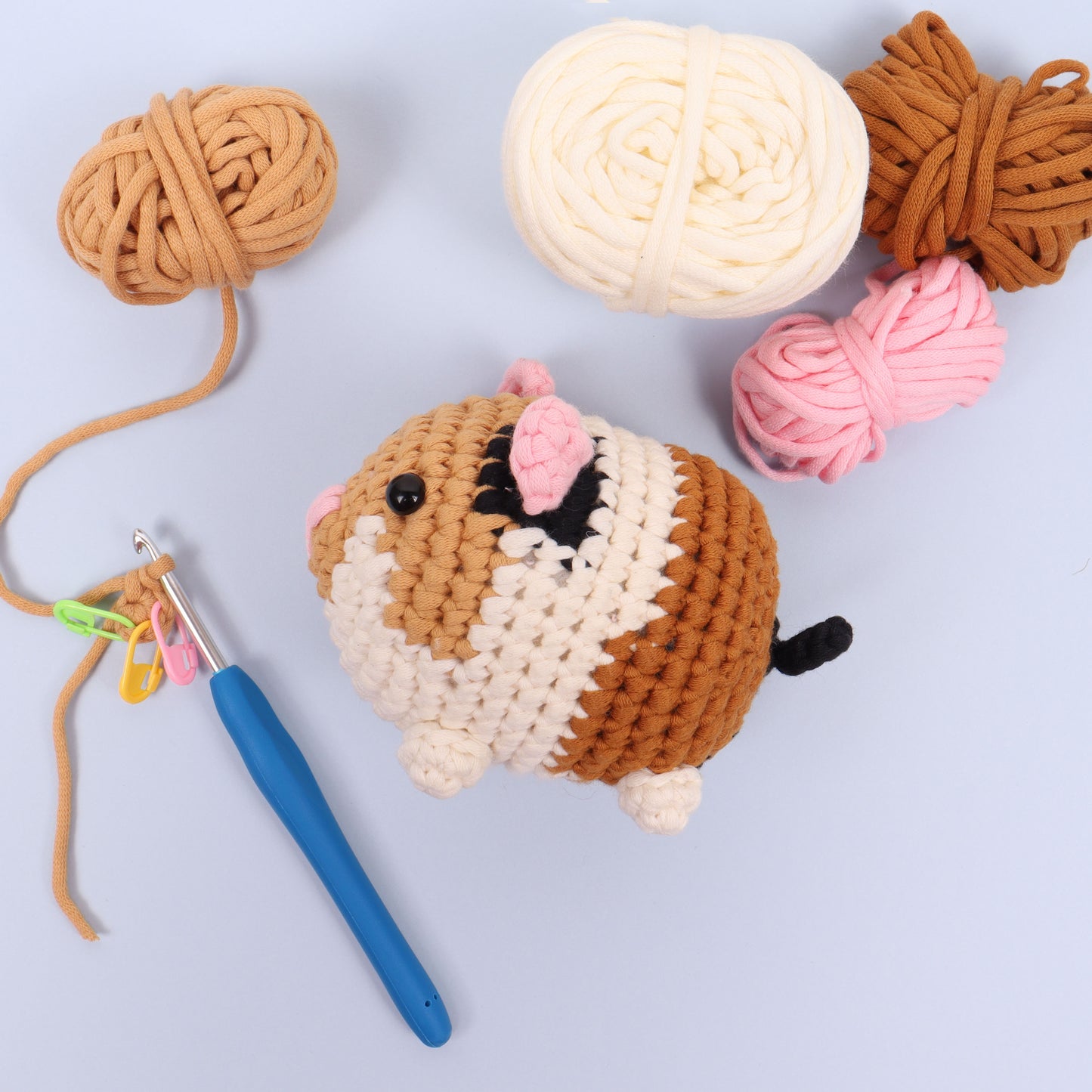 Trimits Beginners Amigurumi Crochet Kit: Guinea Pig