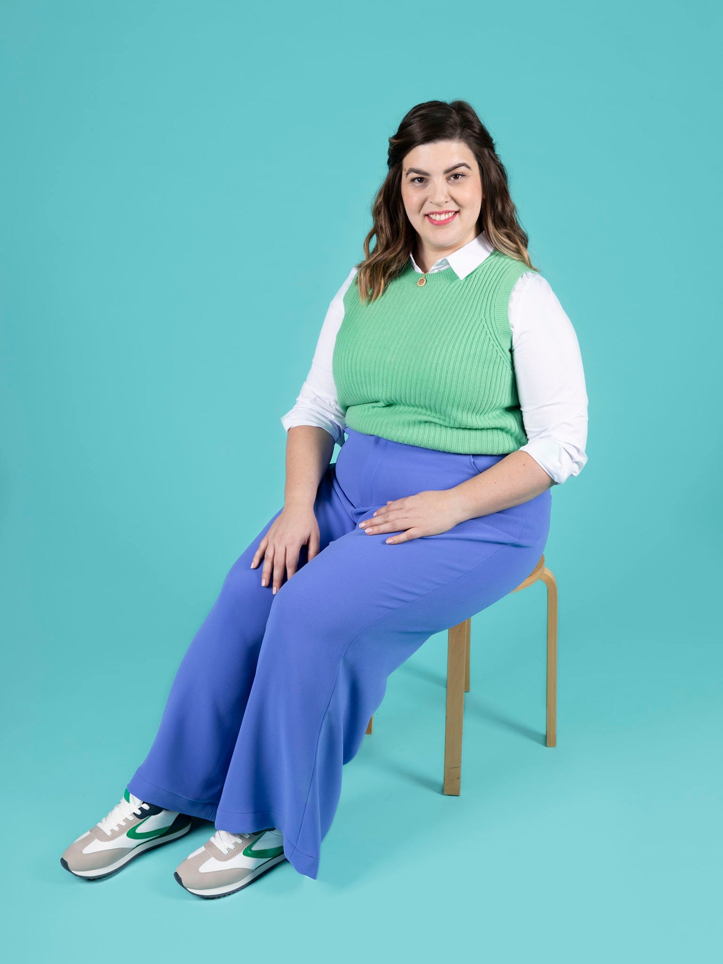 Thea Trousers by Tilly and the Buttons (1044) (paper sewing pattern)