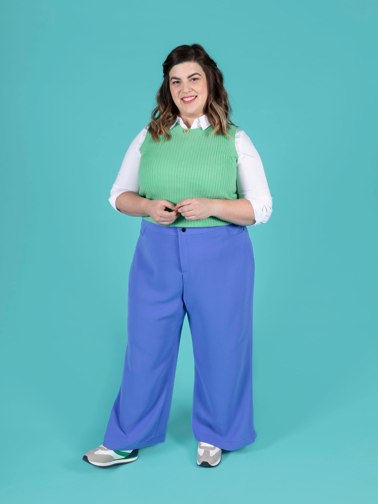 Thea Trousers by Tilly and the Buttons (1044) (paper sewing pattern)