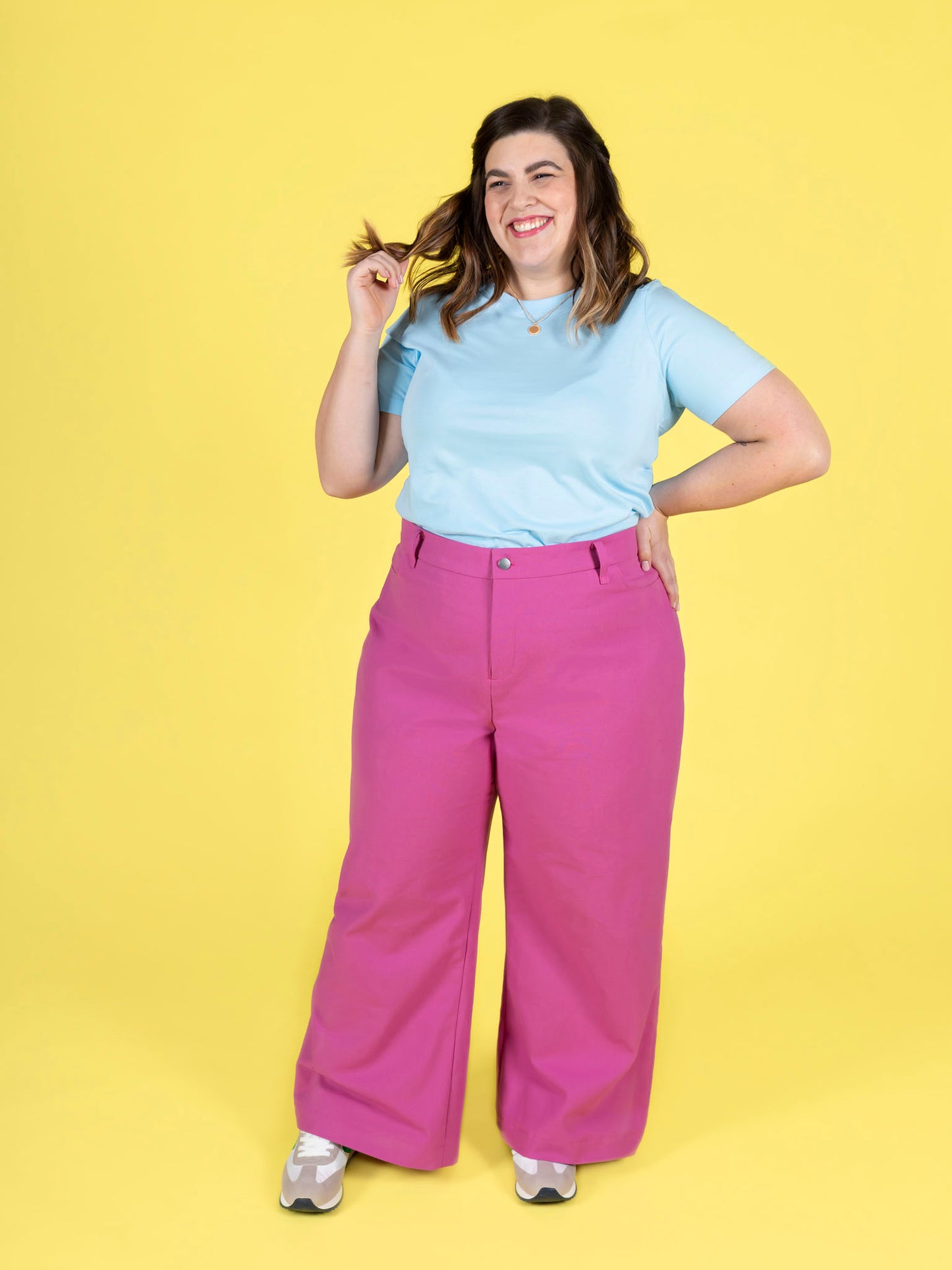Thea Trousers by Tilly and the Buttons (1044) (paper sewing pattern)