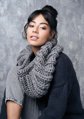 Modern Women's Knits by Jen Geigley, Rowan (pattern book)