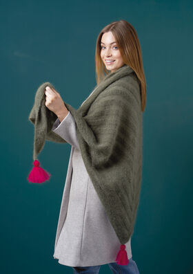 The Rowan Knitting & Crochet Magazine 70 (pattern book)