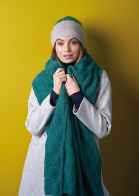 The Rowan Knitting & Crochet Magazine 70 (pattern book)