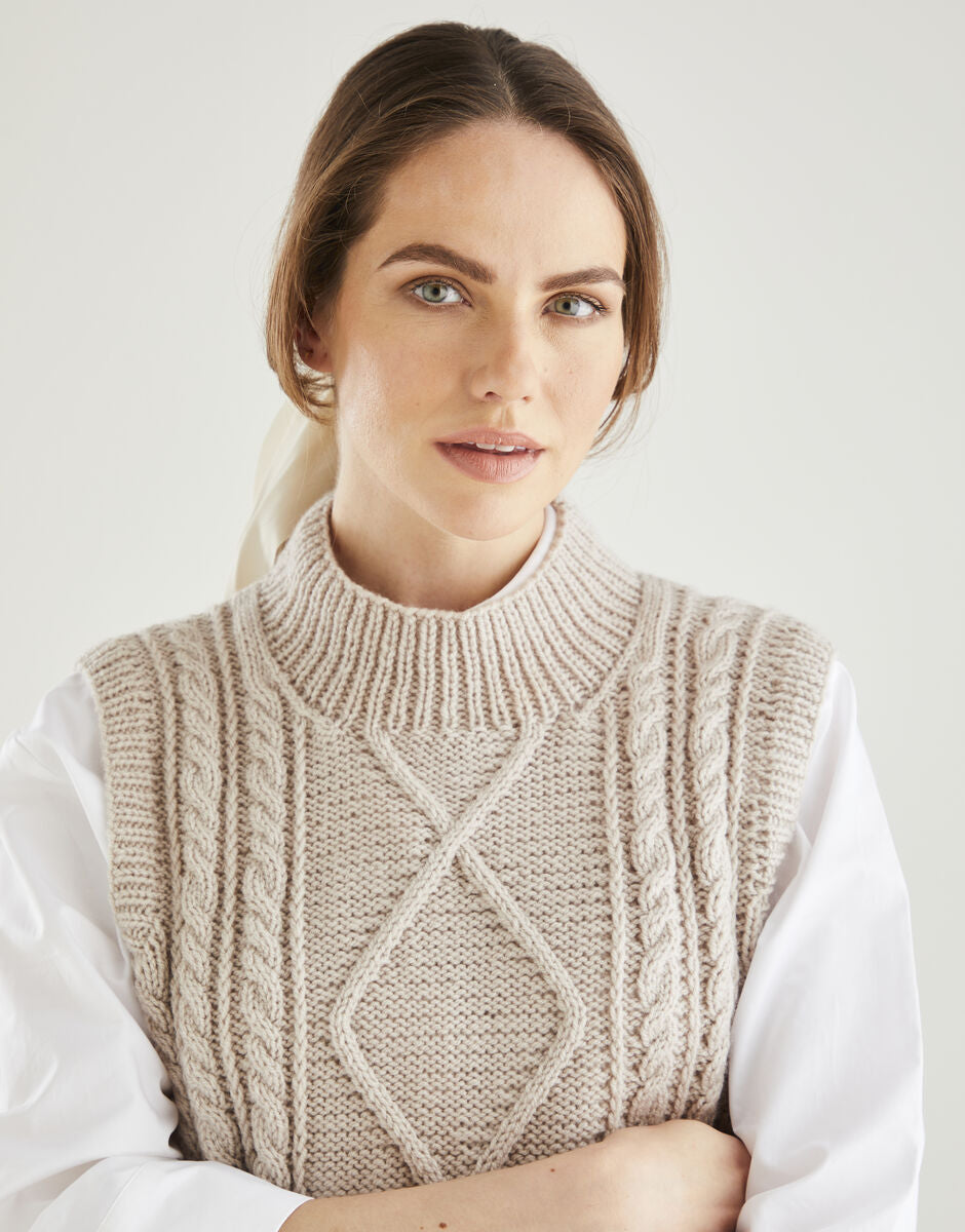 Sleeveless Cable Tunic in Hayfield Bonus Aran 10608