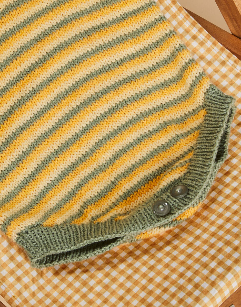 Sandcastle Romper in Sirdar Snuggly DK 5505