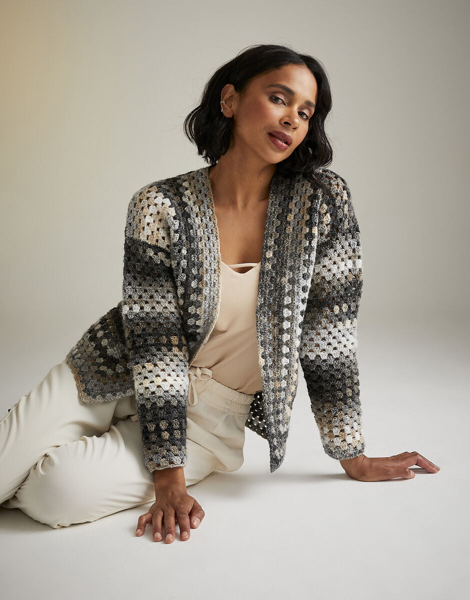 Crochet Moon and Stars Cardigan in Sirdar Jewelspun Aran 10727
