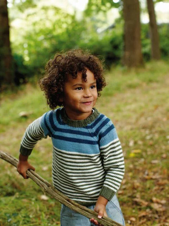 Little Rowan Explorers (pattern book)