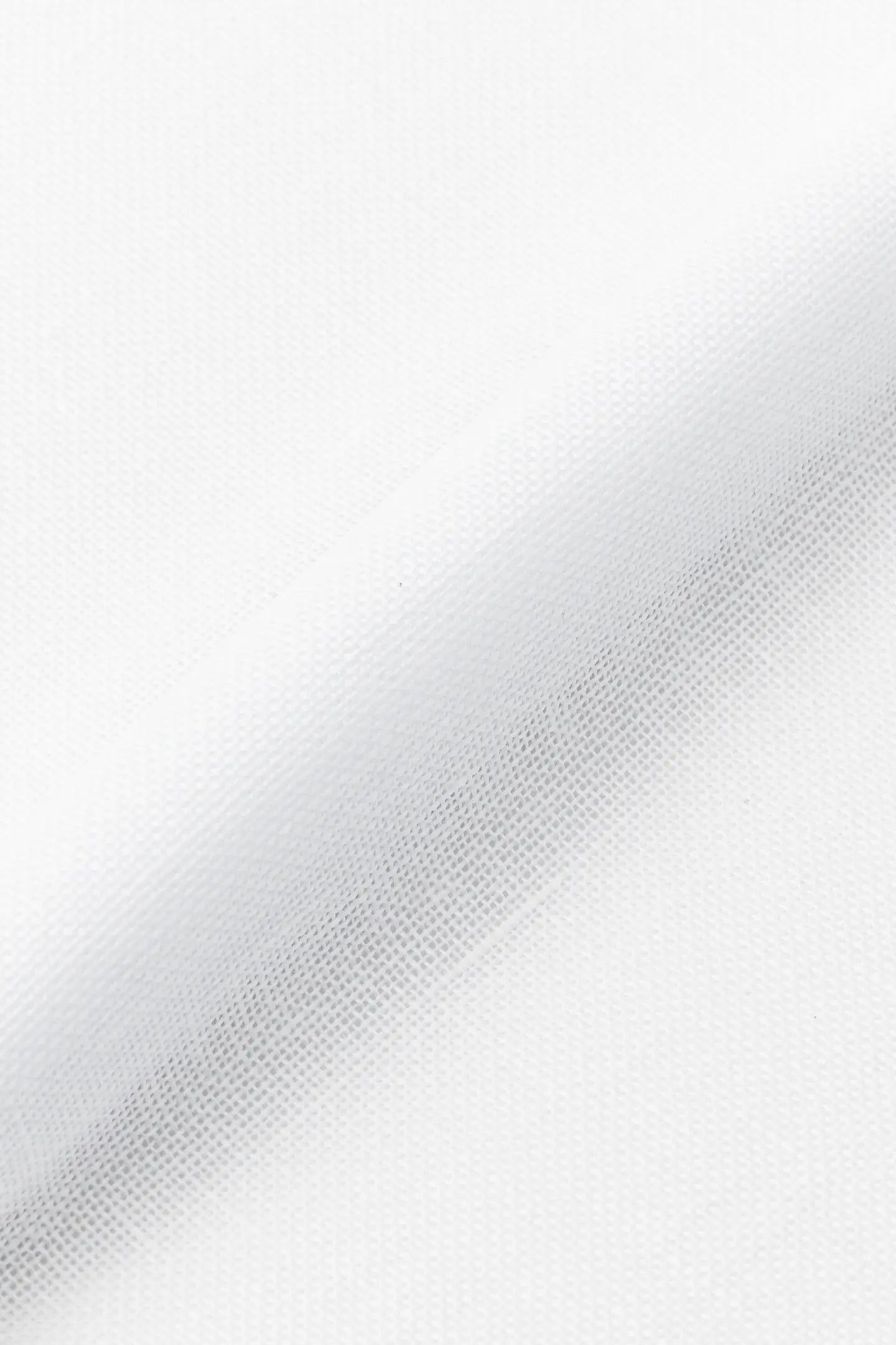 DMC 28 Count Linen 20in x 24in (50.8cm x 61cm)