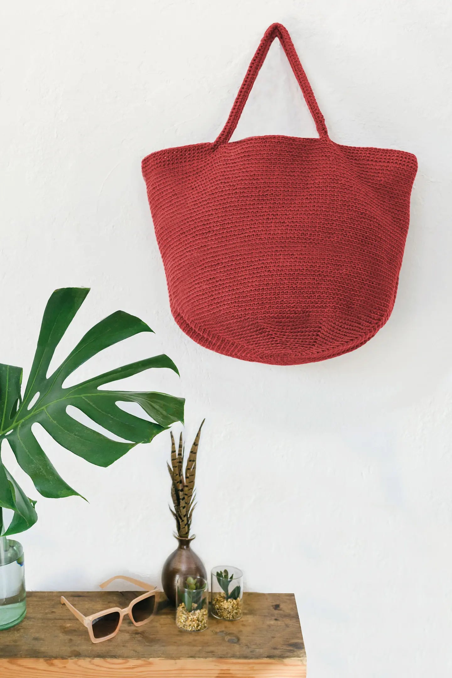 DMC Nova Vita 4: 16 Bags and Accessories Projects (pattern book)