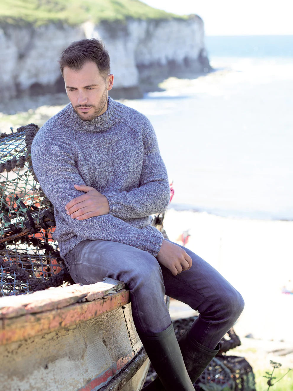 Shetland Tweed by Sarah Hatton, West Yorkshire Spinners (pattern book)